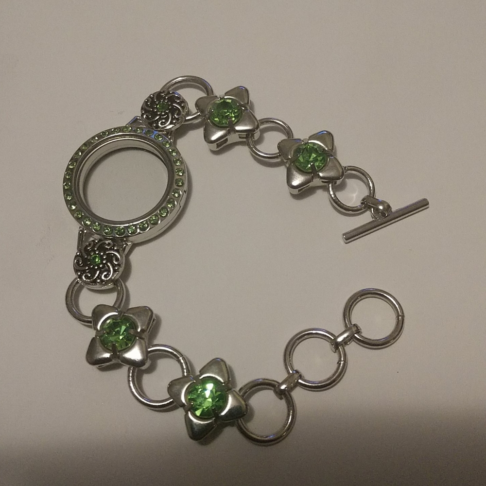 New Locket Charm Bracelet - Picture 4 of 5